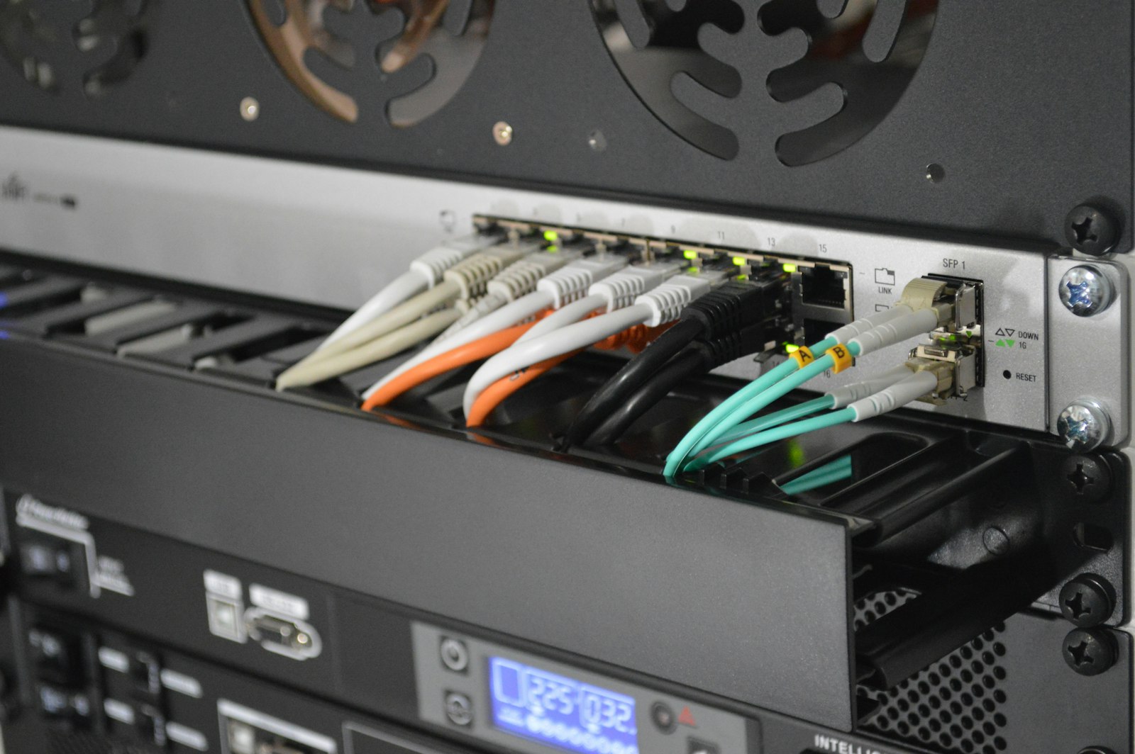 Network switching equipment